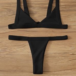 Black thong micro bikini